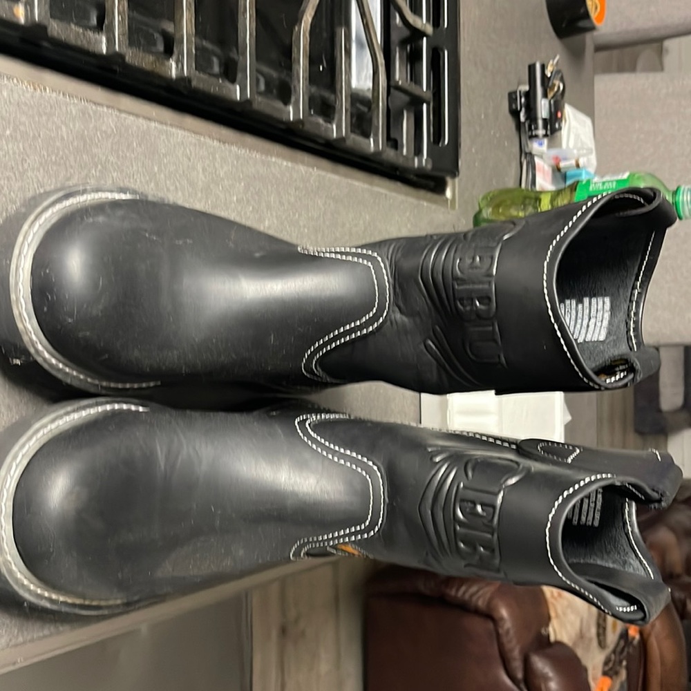 Cebu boots